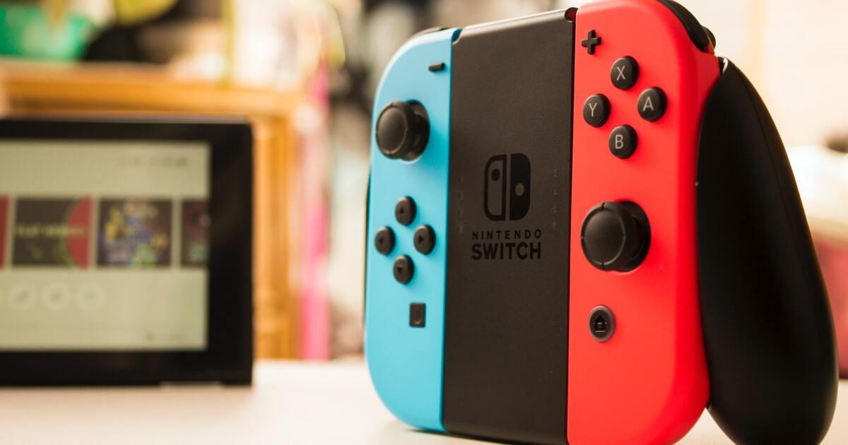 Online video game classes allow Utah mother to support family